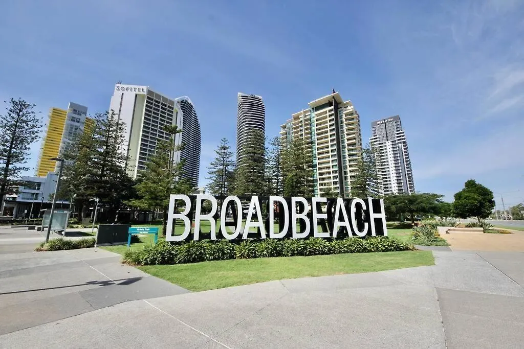 Diamond Beach 25 Gold Coast Australia